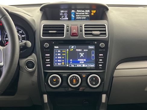 Used 2016 Subaru Forester 2.5i Touring w/ Eyesight & Navigation System AWD/4WD image 20
