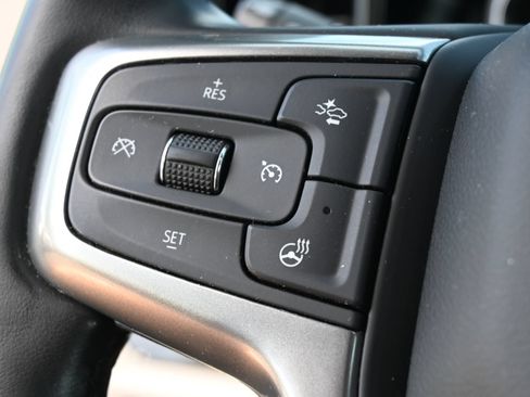 Used 2024 Chevrolet Silverado 1500 LT AWD/4WD image 16