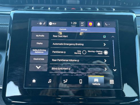 Used 2023 Jeep Grand Cherokee Altitude image 29