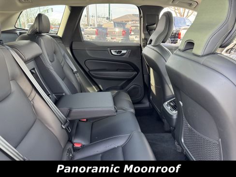 Used 2024 Volvo XC60 B5 Ultimate w/ Protection Package Premier image 7