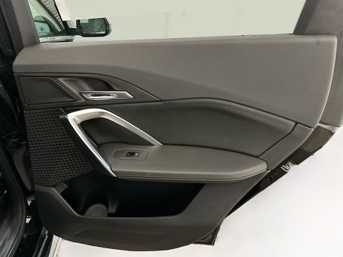 Used 2025 BMW X1 xDrive28i image 32