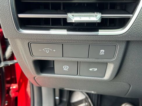 Certified 2024 Hyundai Sonata SEL w/ Convenience Package FWD image 27
