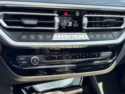 Used 2024 BMW X3 sDrive30i w/ Premium Package image 29