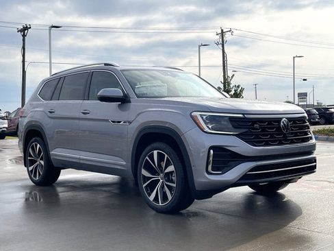 New 2026 Volkswagen Atlas SEL Premium R-Line image 6