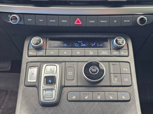 Used 2024 Hyundai Palisade Limited FWD image 28