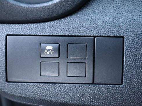 Used 2012 MAZDA MAZDA2 Touring image 28