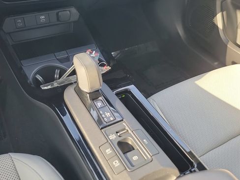 Certified 2024 Toyota Prius XLE AWD/4WD image 15