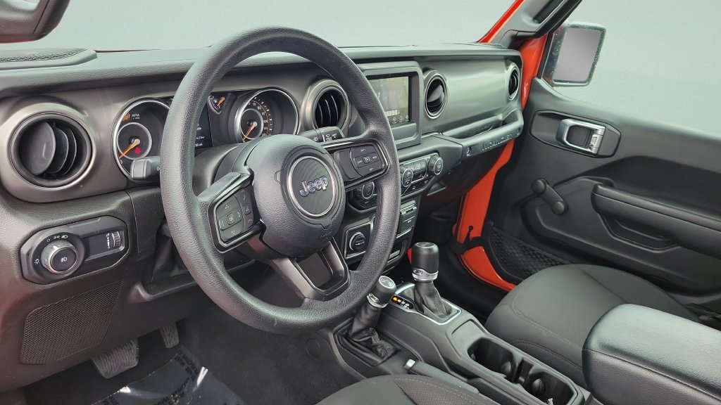 Used 2023 Jeep Wrangler Sport AWD/4WD image 10
