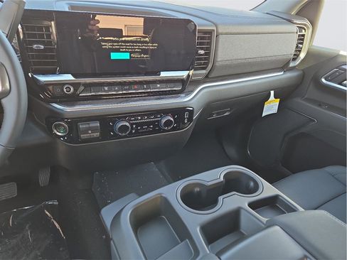 New 2025 Chevrolet Silverado 2500 LTZ image 11