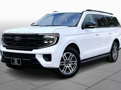 Used 2025 Ford Expedition Max Active image 35