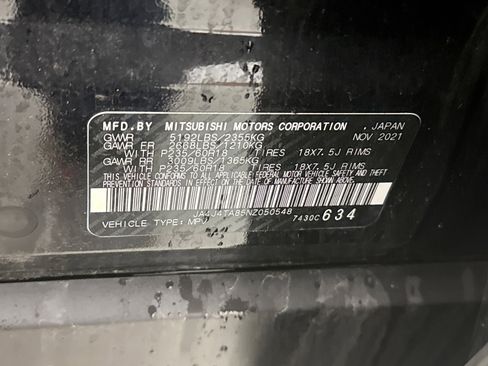 Used 2022 Mitsubishi Outlander ES image 11