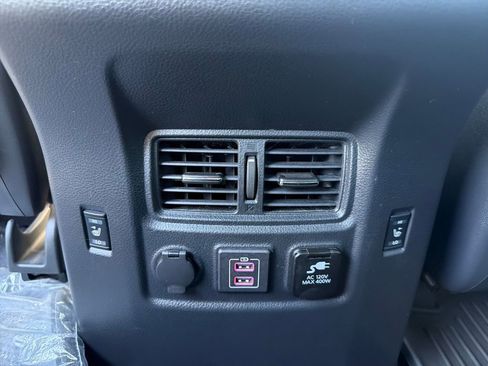 Certified 2021 Nissan Titan PRO-4X w/ Pro-4x Convenience Package image 20