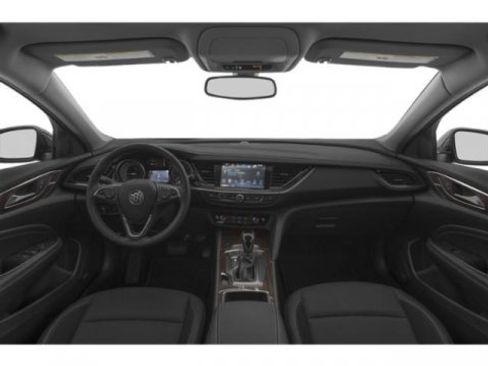 Used 2020 Buick Regal Essence image 11