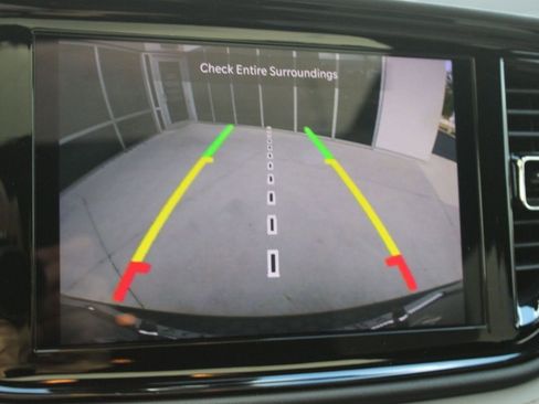 Used 2022 Dodge Durango R/T w/ Tow 'N Go Package image 30