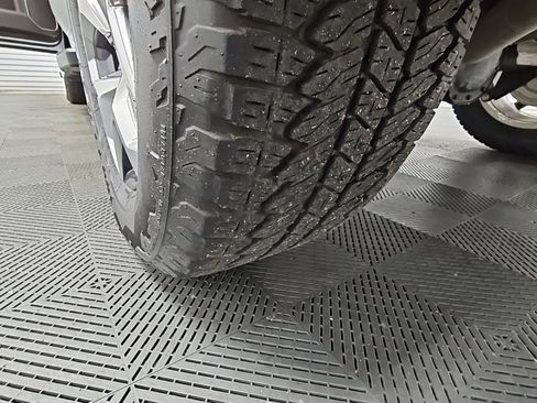 Used 2023 GMC Sierra 1500 SLT w/ SLT Premium Package image 46