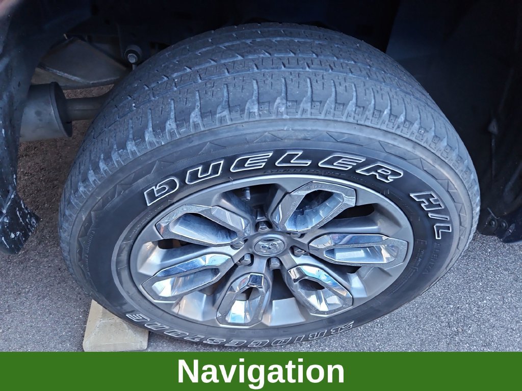 Used 2019 RAM 1500 Laramie RWD image 7