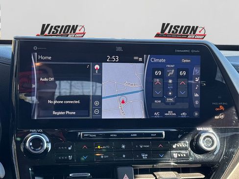 Used 2021 Toyota Highlander Limited image 22