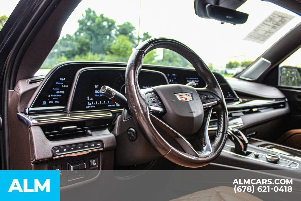 Used 2021 Cadillac Escalade Premium Luxury w/ Driver Assist Tech Package AWD/4WD image 34