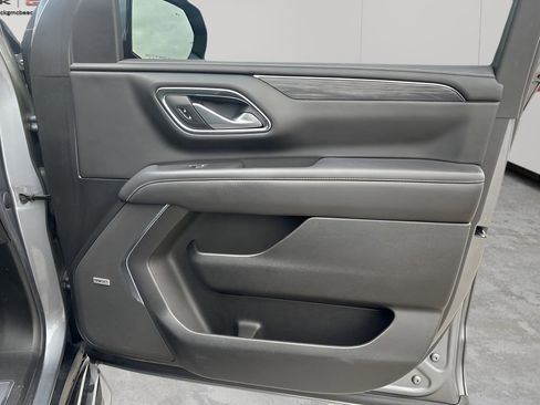 Certified 2022 GMC Yukon SLT w/ SLT Premium Package image 12