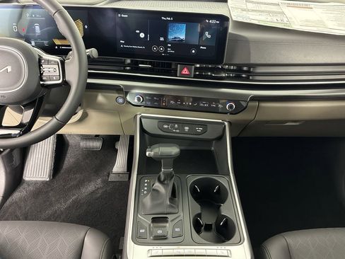 New 2026 Kia Carnival LXS image 24