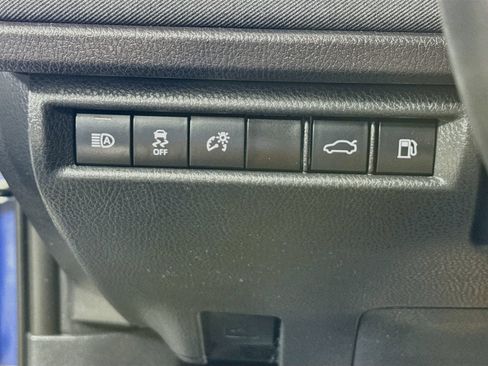 Used 2025 Toyota Camry LE w/ Convenience Package AWD/4WD image 10