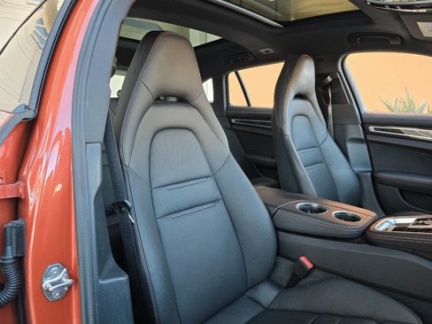 Used 2021 Porsche Panamera 4 image 97