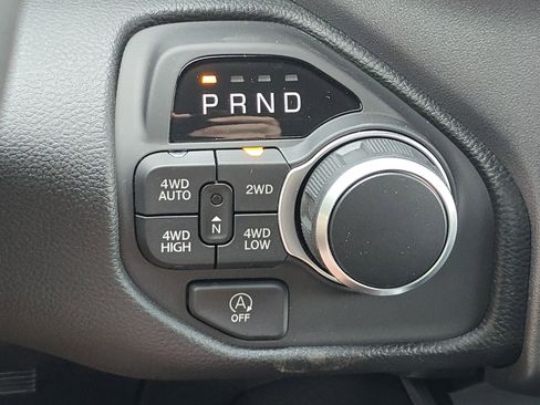New 2025 RAM 1500 Big Horn AWD/4WD image 8