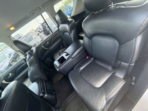 Used 2021 INFINITI QX80 Luxe image 23