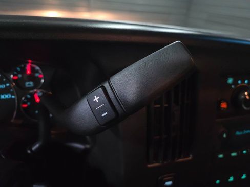 Used 2020 Chevrolet Express 2500 w/ Driver Convenience Package image 23