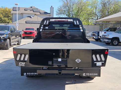 New 2025 GMC Sierra 3500 Pro w/ Convenience Package image 4