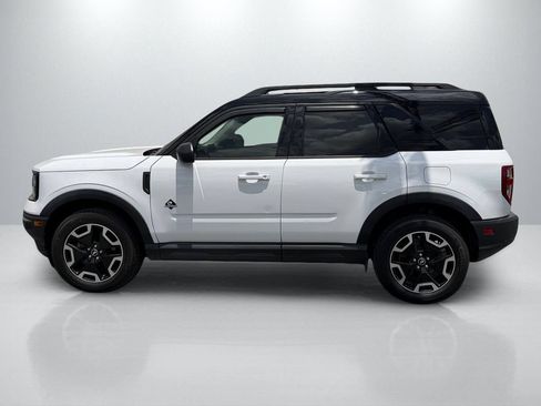Used 2024 Ford Bronco Sport Outer Banks w/ Tech Package AWD/4WD image 8