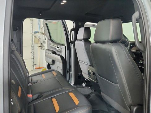 Used 2023 GMC Sierra 1500 AT4 w/ Technology Package image 27