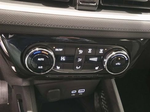 Used 2024 Chevrolet TrailBlazer LT w/ Convenience Package image 22