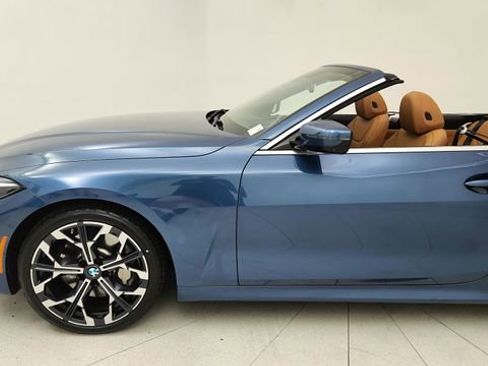 Used 2026 BMW 430i Convertible image 9
