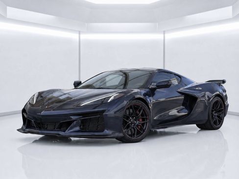 Used 2023 Chevrolet Corvette Z06 RWD image 1
