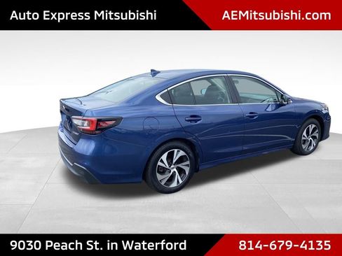 Used 2022 Subaru Legacy Premium image 7