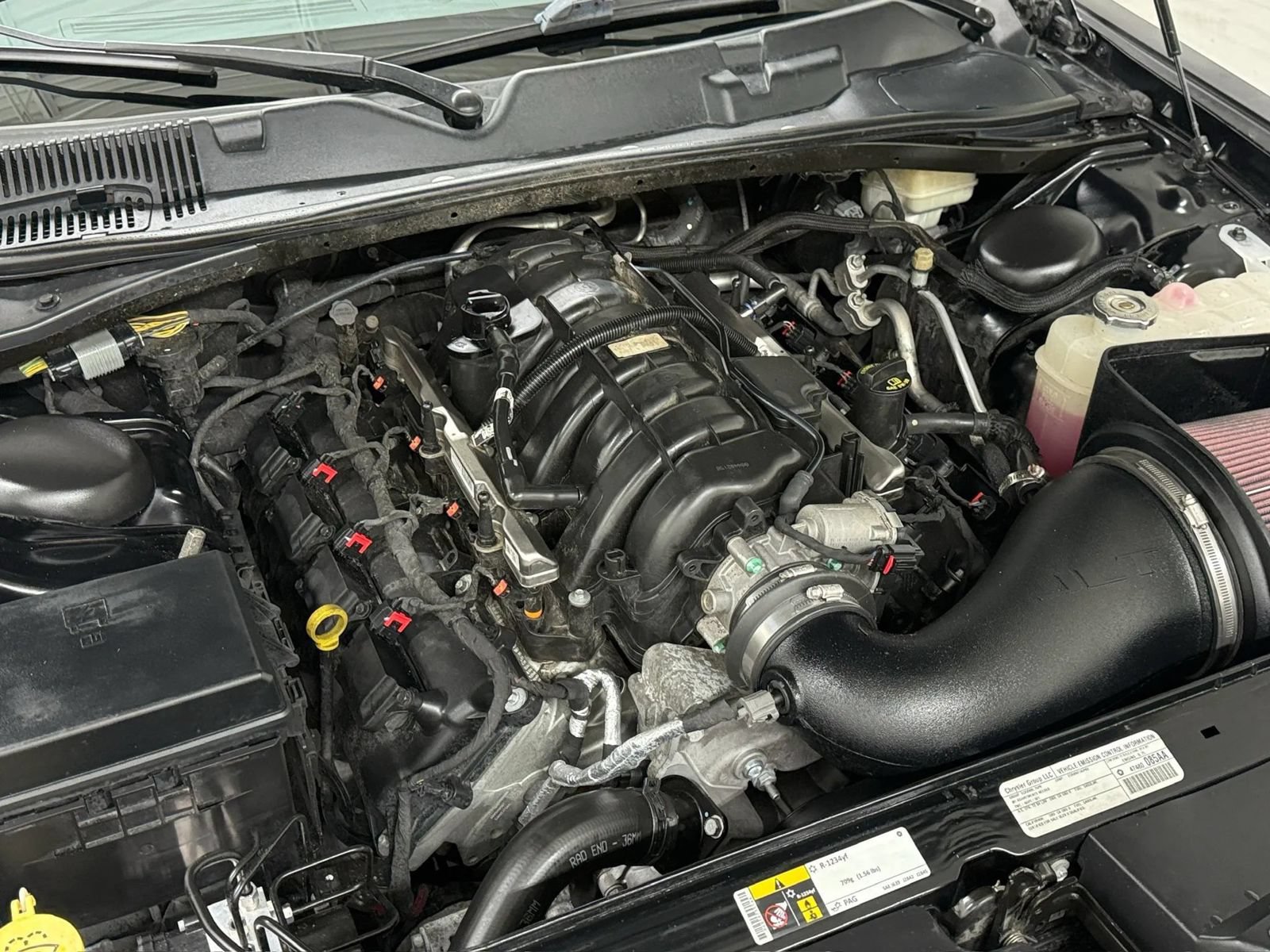 Used 2014 Dodge Challenger R/T w/ Blacktop Package RWD image 42