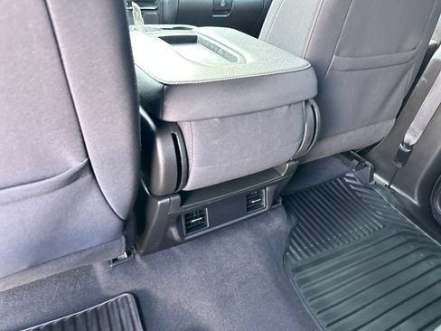Used 2023 Chevrolet Silverado 1500 Custom AWD/4WD image 30