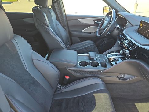 Used 2023 Acura MDX A-Spec image 10