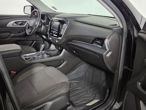 Used 2018 Chevrolet Traverse LT w/ LPO, Cargo Package image 39