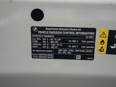 Used 2021 BMW M3 Competition image 35