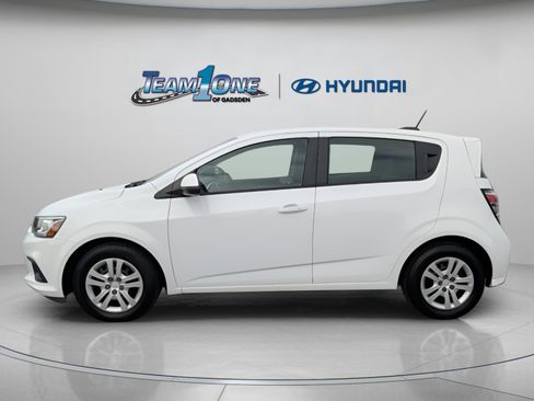 Used 2020 Chevrolet Sonic LT image 5