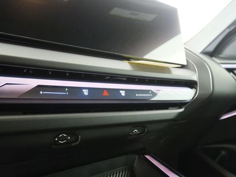 Used 2026 BMW X3 xDrive30 w/ Convenience Package image 20