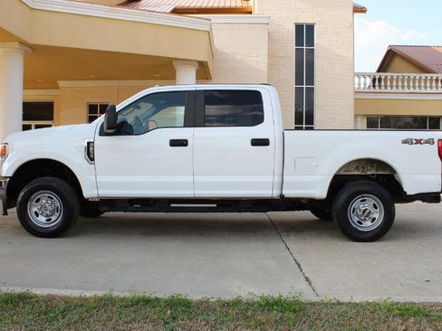 Used 2021 Ford F250 XL w/ Power Equipment Group image 11
