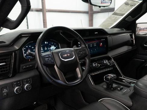Used 2022 GMC Sierra 1500 AT4X AWD/4WD image 3