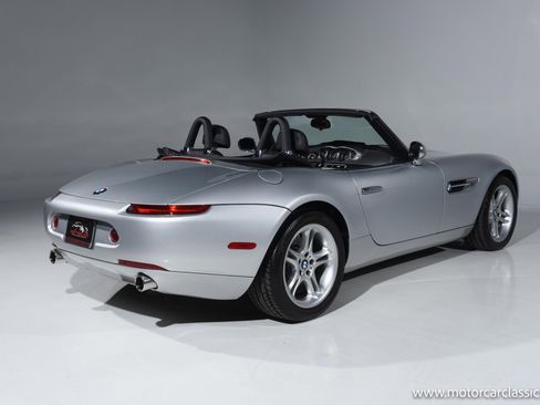Used 2001 BMW Z8 image 9