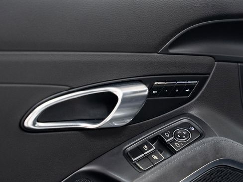 Used 2019 Porsche 911 Carrera GTS image 83