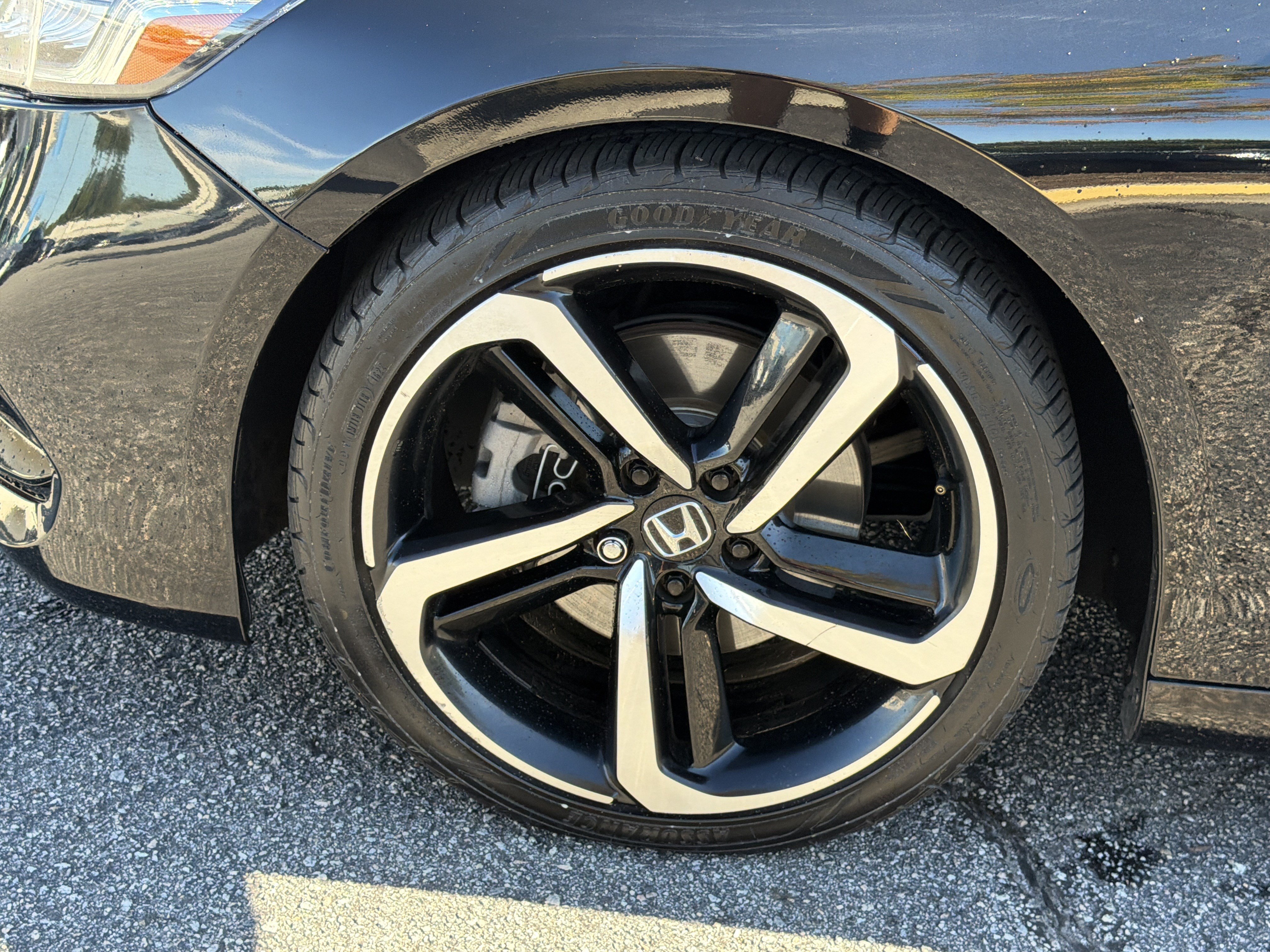 Used 2018 Honda Accord Sport image 27