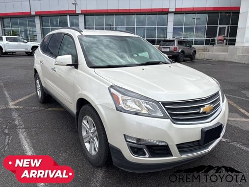 Used 2014 Chevrolet Traverse LT image 6