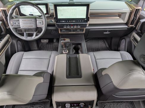 Used 2025 GMC Hummer EV 2X AWD/4WD image 22